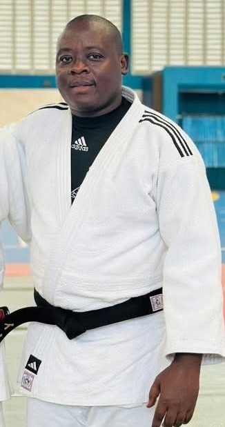 Tanzanian Coach Visiting