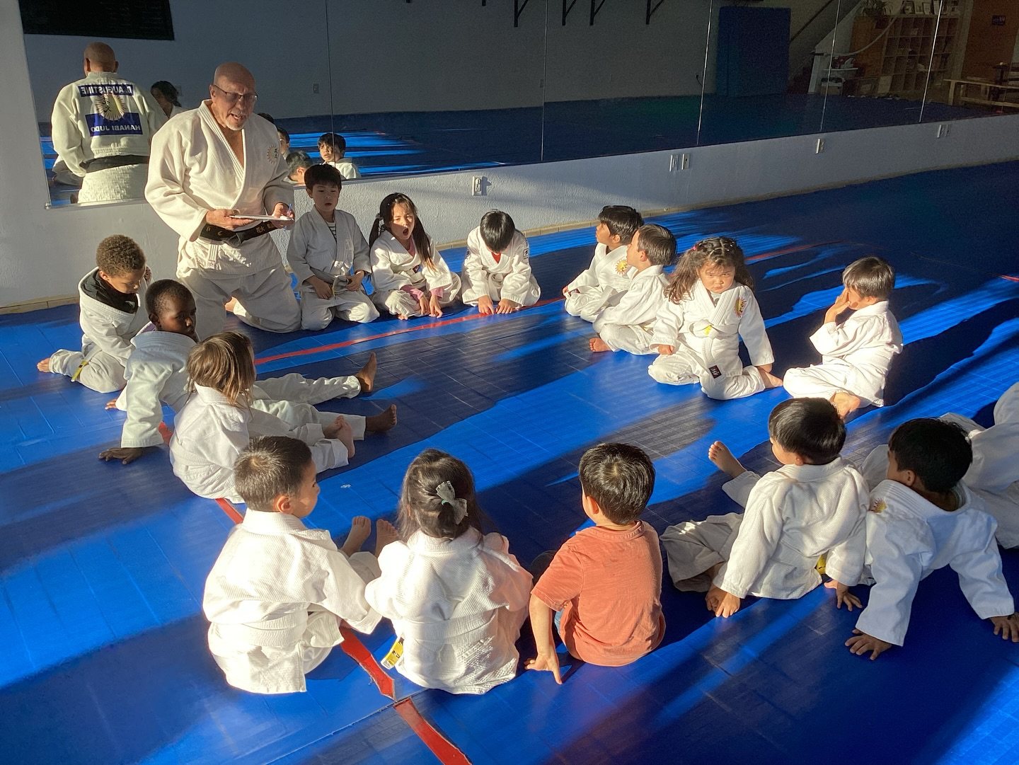 Hanabi chibi Judo kids on mat — Hanabi Judo, Albany CA