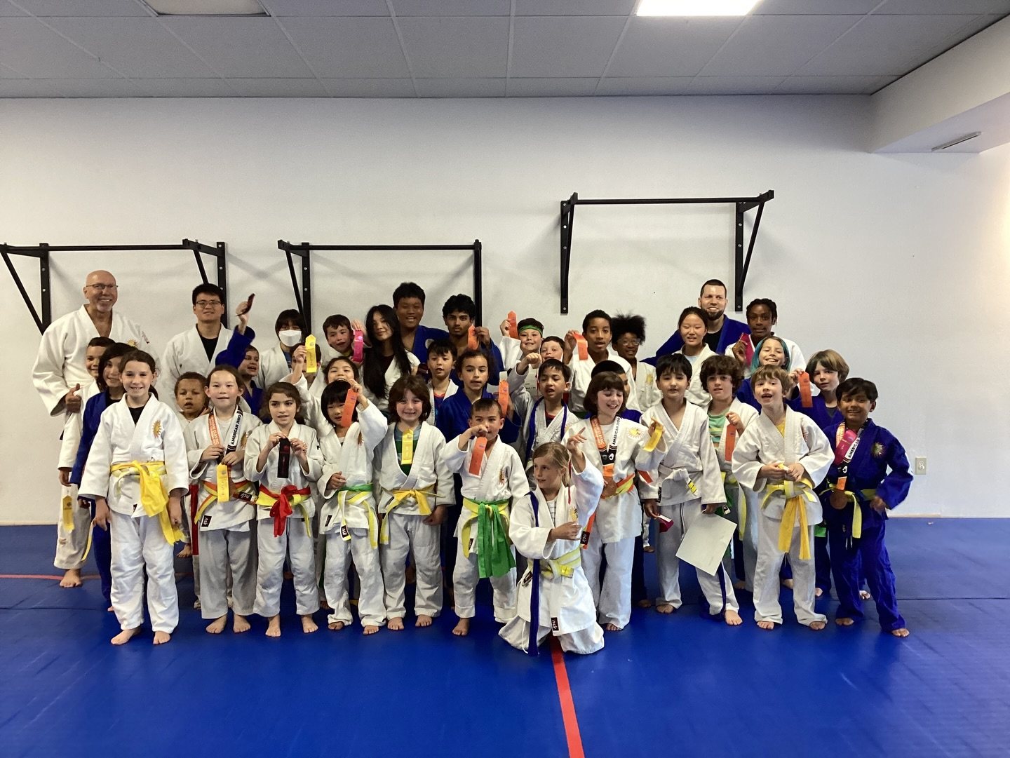 Hanabi Judo large class group — Hanabi Judo, Albany CA