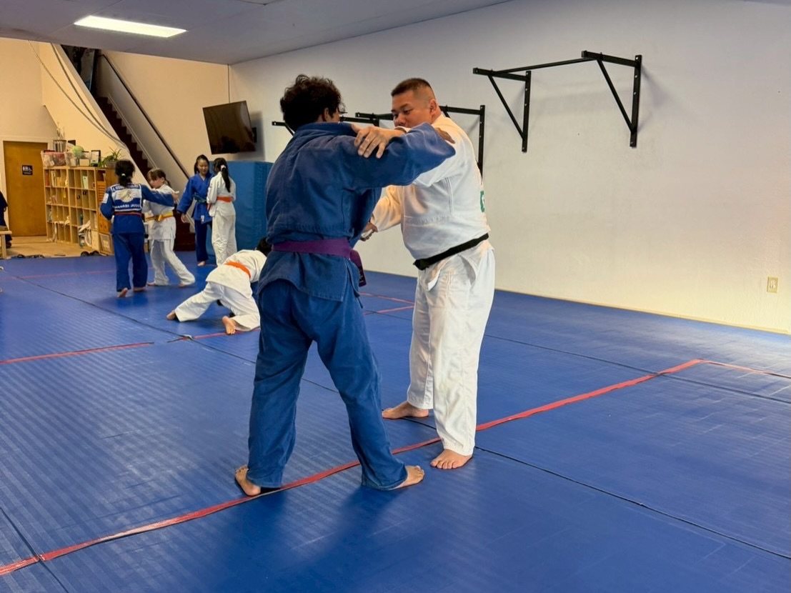 Hanabi Judo randori throw — Hanabi Judo, Albany CA